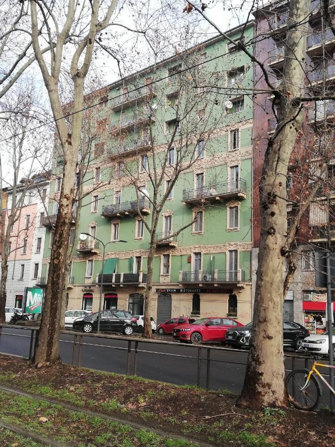 Al 32 * Milano
